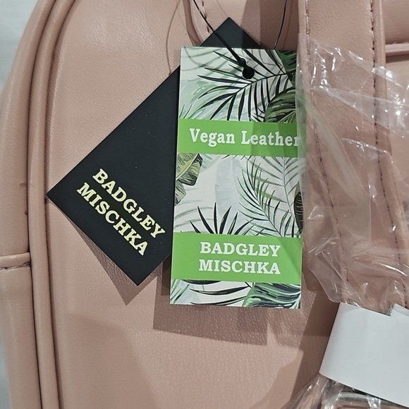 Badgley Mischka Mini Studded Backpack Quilted- Blush NWT - Picture 6 of 7